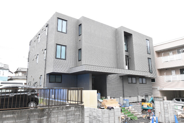 ��ʌ��������܎s�΋擌�Y�a�S���ڂ̃}���V�����̌����O��