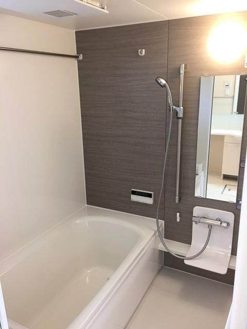 ��ʌ��������܎s������~����S���ڂ̃A�p�[�g�̃o�X