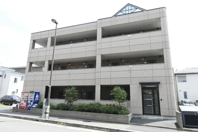 ��ʌ��������܎s���搼��{�P����19-18�̃}���V�����̌����O��