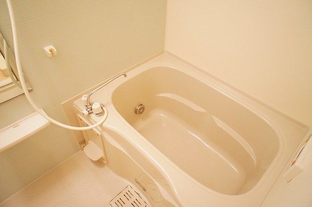 ��ʌ��������܎s���擹��Q���ڂ̃}���V�����̃o�X