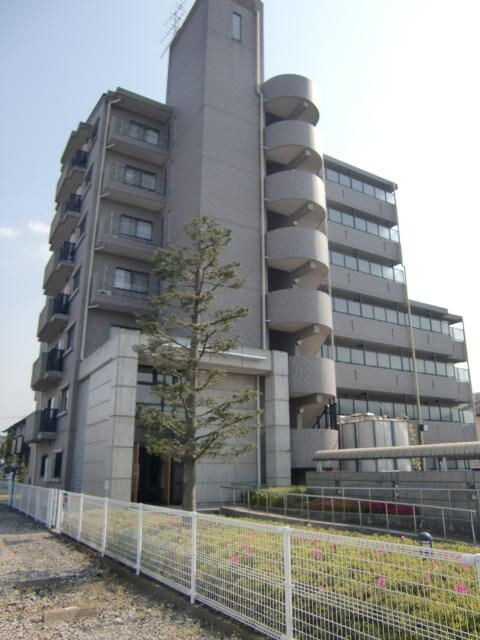 ��ʌ��������܎s������{�����S����3-12�̃}���V�����̌����O��