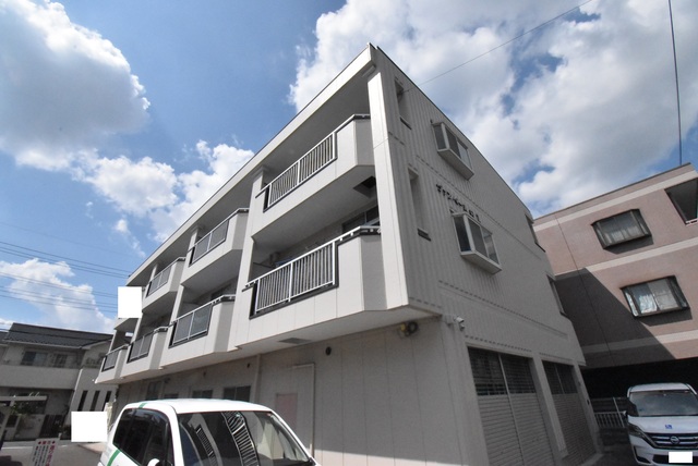 ��ʌ��������܎s���厚��J��5408�̃}���V�����̌����O��