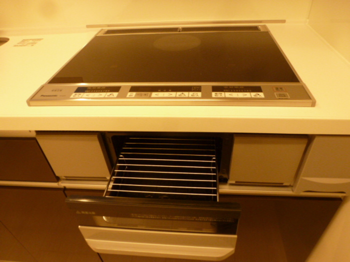 ��ʌ�����s�씵���J�R���ڂ̃A�p�[�g�̃L�b�`��