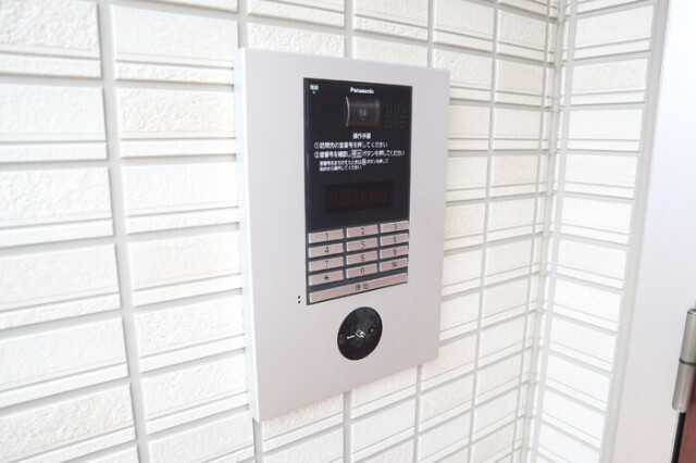 ��ʌ�����s�씵���J�R���ڂ̃A�p�[�g�̂��̑�