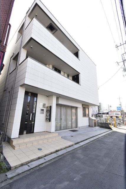 ��ʌ��������܎s�����擌��{�S����18-4�̃}���V�����̌����O��