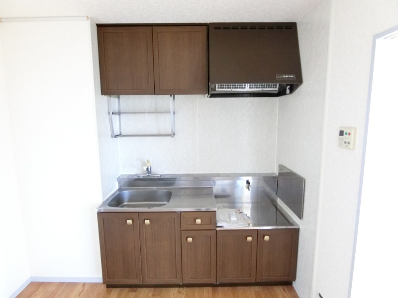 ��ʌ��������܎s��΋���q�P���ڂ̃}���V�����̃L�b�`��