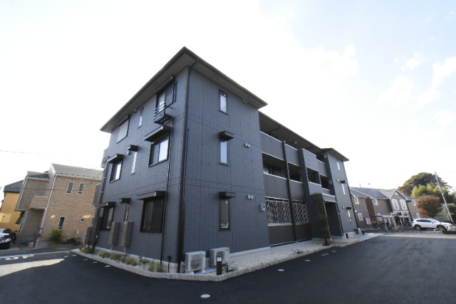 ��ʌ�����s�厚����2194-1�̃A�p�[�g�̌����O��