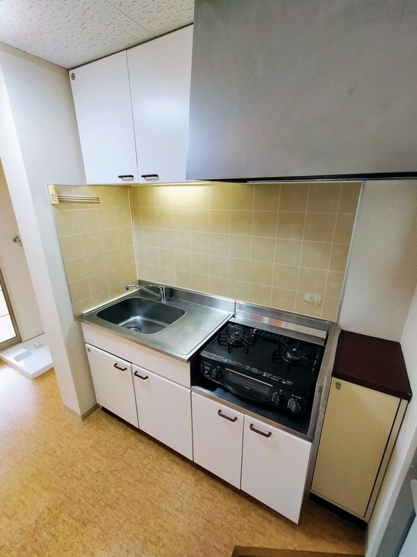 ��ʌ��������܎s�����擌��{�P���ڂ̃A�p�[�g�̃L�b�`��