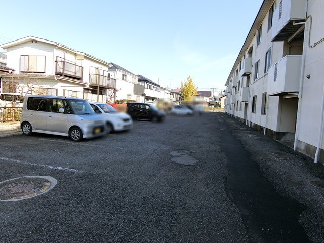 ��ʌ��������܎s��΋���q�P���ڂ̃}���V�����̒��ԏ�