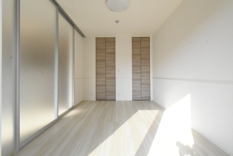 ��ʌ�����s�厚�����̃A�p�[�g�̂��̑������E�X�y�[�X