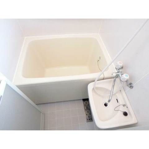 ��ʌ��������܎s�����擌��{�T���ڂ̃}���V�����̃o�X