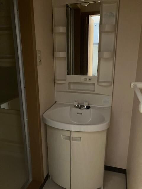 ��ʌ��������܎s�������J�S���ڂ̃A�p�[�g�̐��ʏ�