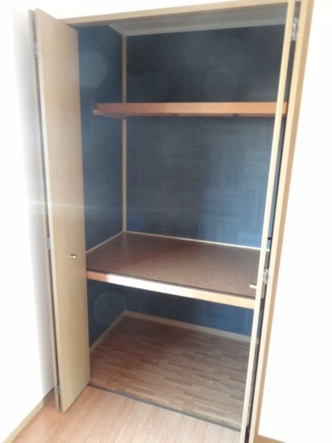 ��ʌ��������܎s��{��O���P���ڂ̃A�p�[�g�̎��[