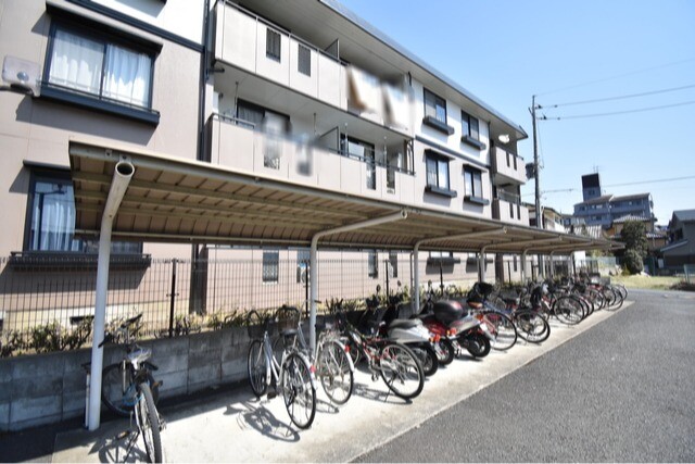 ��ʌ��������܎s��{��O���P���ڂ̃A�p�[�g�̂��̑�