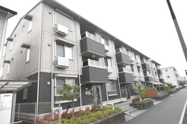 ��ʌ��z�J�s���C�N�^�E���U����31-5�̃A�p�[�g�̌����O��