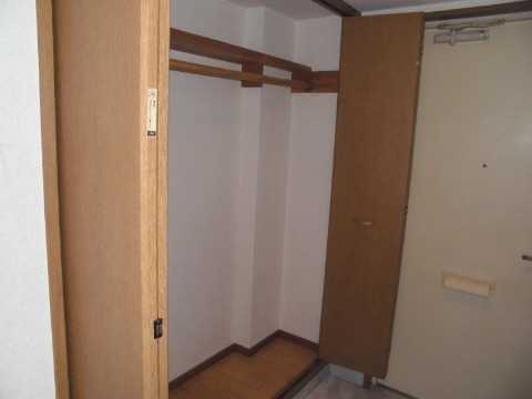 ��ʌ�����s������T���ڂ̃}���V�����̎��[