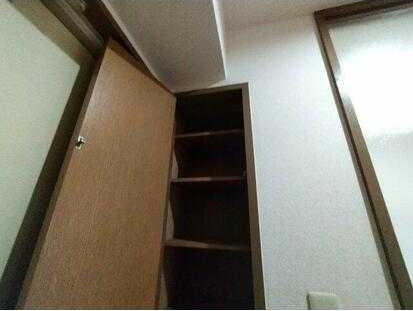 ��ʌ�����s������T���ڂ̃}���V�����̎��[