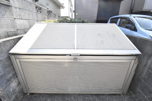 ��ʌ��������܎s��{��������P���ڂ̃A�p�[�g�̂��̑�