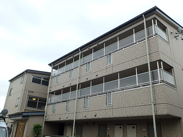 ��ʌ��������܎s�����扺�����U����4-16�̃A�p�[�g�̌����O��