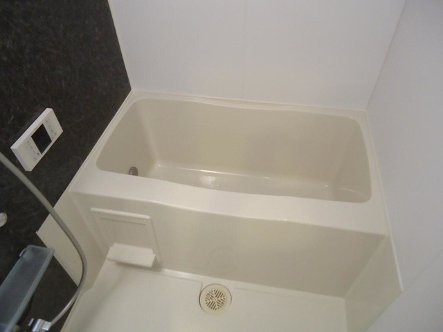 ��ʌ��@�c�s�������̃}���V�����̃o�X