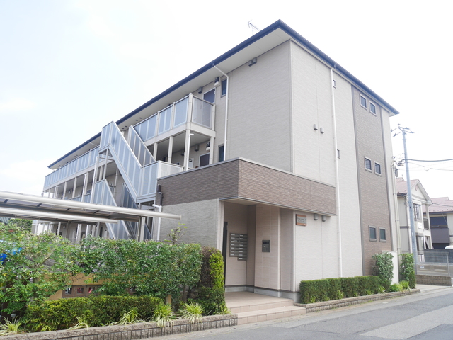 ��ʌ������s���v��̃A�p�[�g�̌����O��