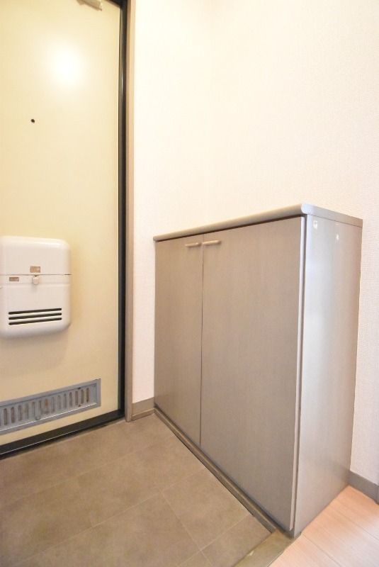 ��ʌ��������܎s�΋�厚�����̃A�p�[�g�̌���