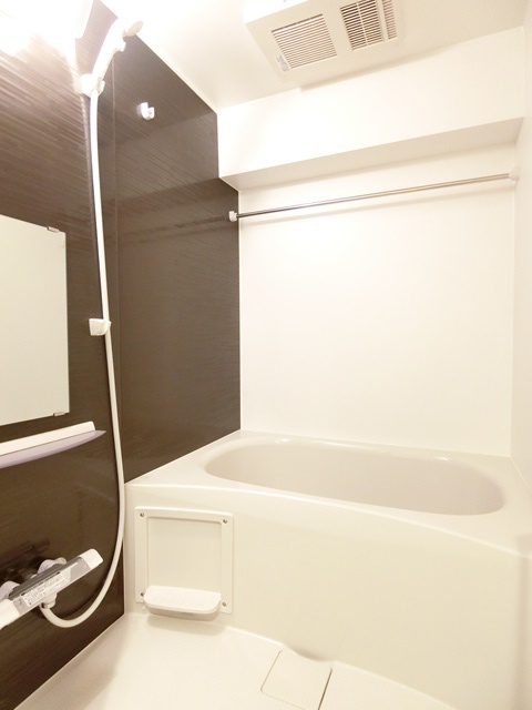 ��ʌ��������܎s�����擌��{�S���ڂ̃}���V�����̃o�X