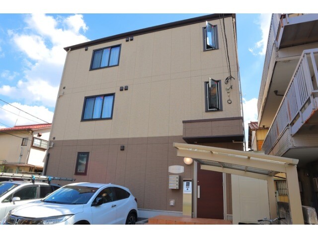 ��ʌ��������܎s����厚�󗈂̃A�p�[�g�̌����O��