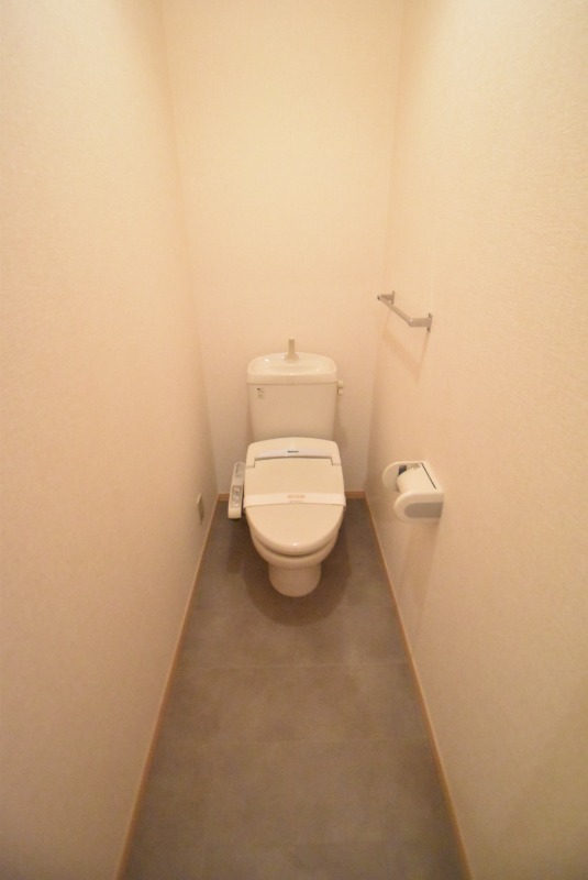 ��ʌ��������܎s���撬�J�R���ڂ̃A�p�[�g�̃g�C��