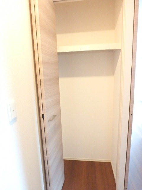 ��ʌ��������܎s����厚�󗈂̃A�p�[�g�̎��[