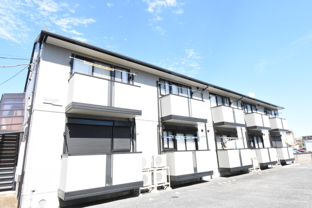 ��ʌ��������܎s�k����i���Q����1733-3�̃A�p�[�g�̌����O��