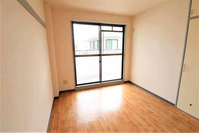 ��ʌ������s�ٓV�P���ڂ̃}���V�����̂��̑������E�X�y�[�X