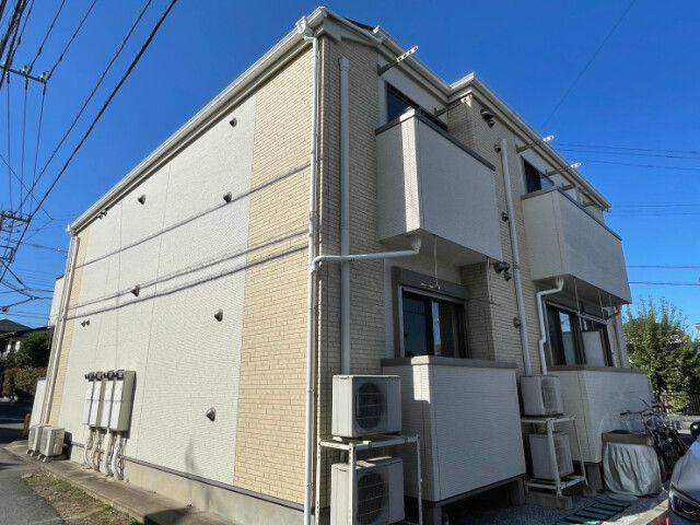 ��ʌ���z�s���P�֓��Q����14-22�̃A�p�[�g�̌����O��