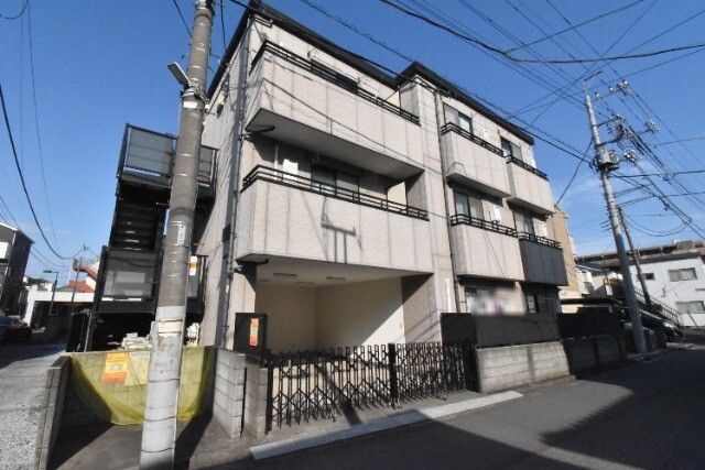 ��ʌ��������܎s�k�擌�听���P���ڂ̃}���V�����̌����O��