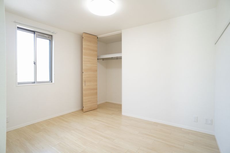 ��ʌ��������܎s�k����i���P���ڂ̃A�p�[�g�̂��̑������E�X�y�[�X