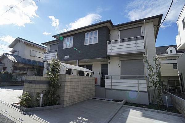 ��ʌ��������܎s�k����i���P���ڂ̃A�p�[�g�̃G���g�����X