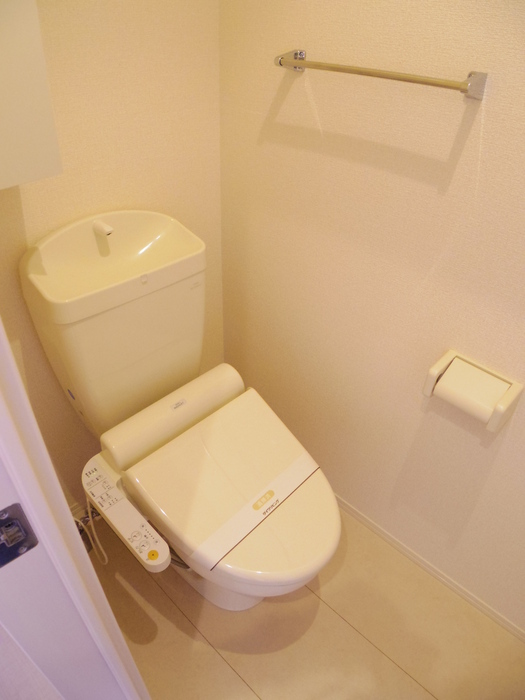 ��ʌ�����s�����R���ڂ̃A�p�[�g�̃g�C��