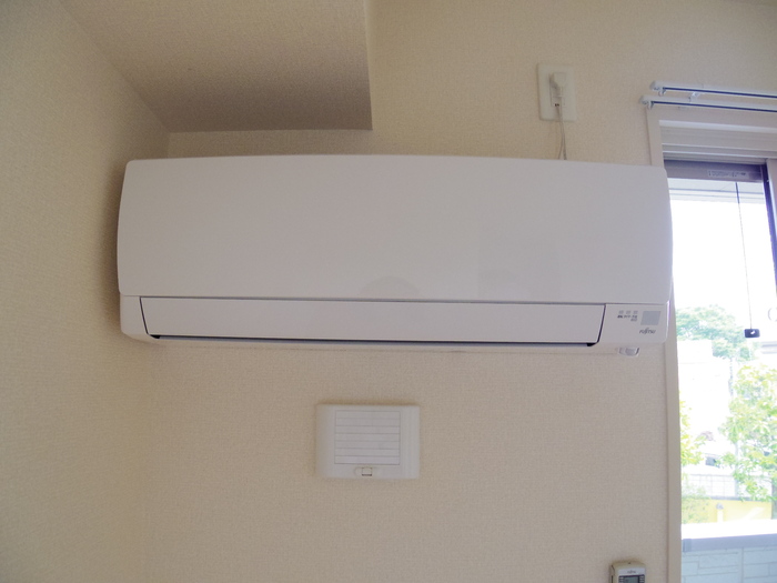 ��ʌ�����s�����R���ڂ̃A�p�[�g�̂��̑��ݔ�