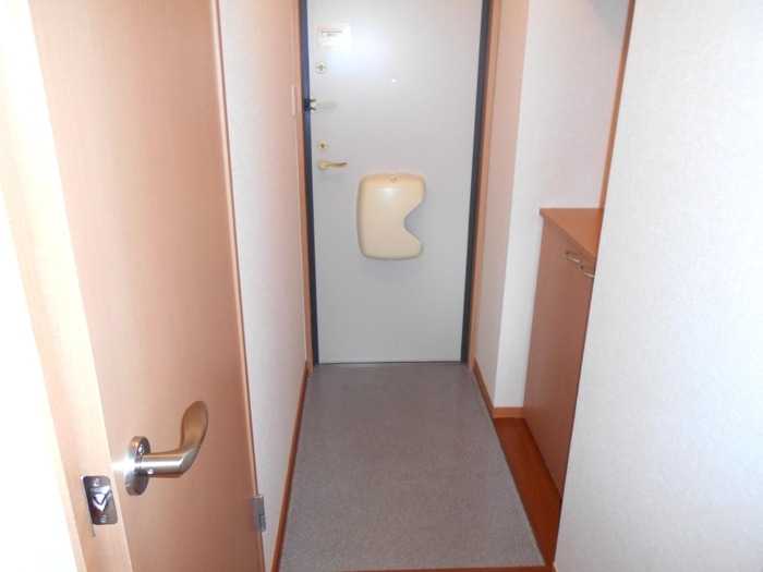 ��ʌ������s���h�S���ڂ̃A�p�[�g�̌���