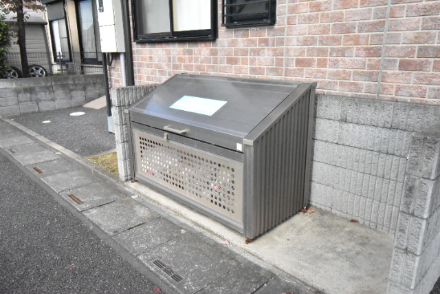 ��ʌ������s���h�S���ڂ̃A�p�[�g�̂��̑�