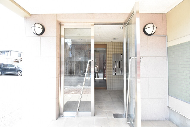 ��ʌ��������܎s��{��������P���ڂ̃}���V�����̃G���g�����X