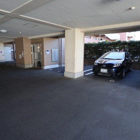 ��ʌ��������܎s�Y�a��k�Y�a�T���ڂ̃}���V�����̒��ԏ�