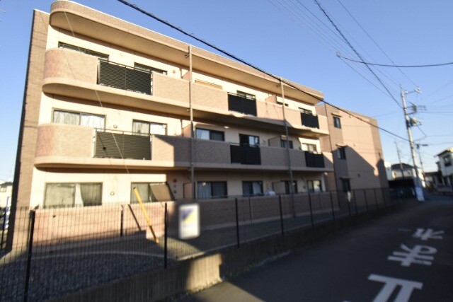 ��ʌ��@�c�s�厚���l�̃}���V�����̌����O��