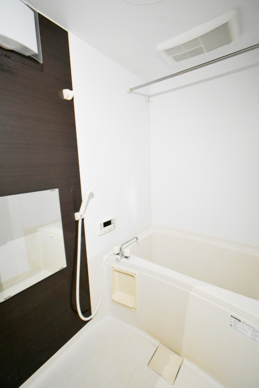 ��ʌ��@�c�s�厚���l�̃}���V�����̃o�X