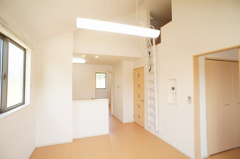 ��ʌ�����s�厚���s���̃A�p�[�g�̋��ԁE���r���O