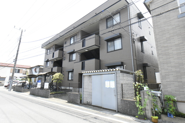 ��ʌ�����s�˒˓��S����26-5�̃A�p�[�g�̌����O��