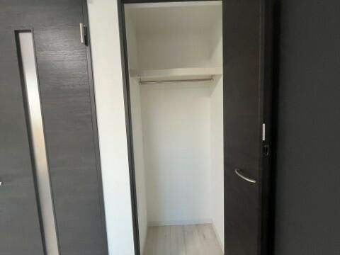 ��ʌ��������܎s������厚�V��̃A�p�[�g�̎��[