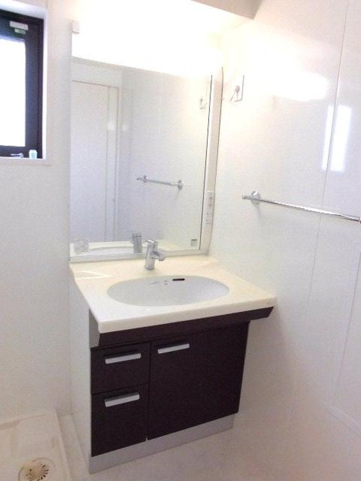 ��ʌ��������܎s�������J�Q���ڂ̃}���V�����̐��ʏ�