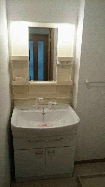 ��ʌ��������܎s�������˂S���ڂ̃}���V�����̐��ʏ�