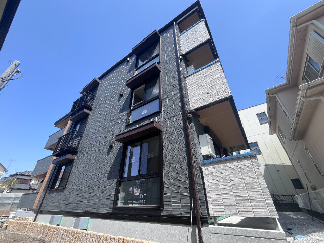 ��ʌ��������܎s����h�a�Q���ڂ̃A�p�[�g�̌����O��